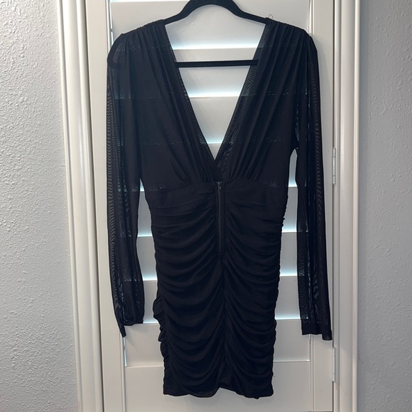 Black cocktail dress 🖤 - Picture 2 of 2